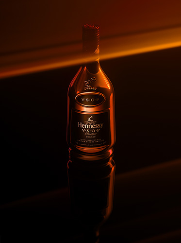 Harmonics hennessy-v-s-o-p-privilege-limited-edition-in-collaboration-with-uva-2.