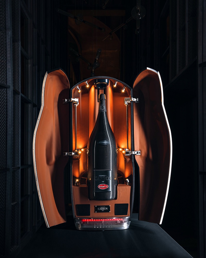 Bugatti And Champagne Carbon Unveil La Bouteille Noire interior