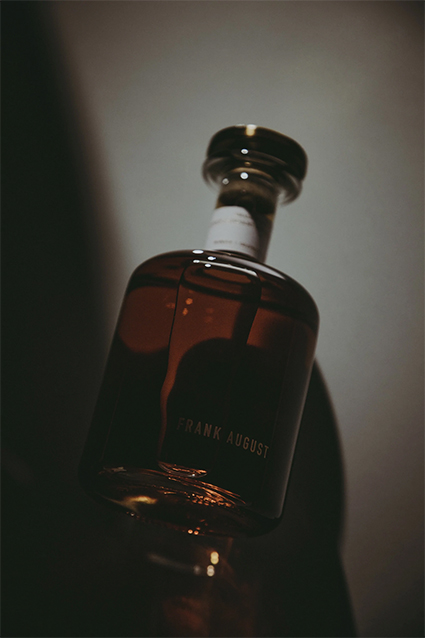 Frank August Small Batch Kentucky Straight Bourbon Whiskey dark vertical