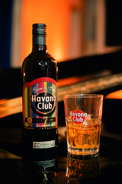 Havana Club x Burna Boy_bottle and drink_credits Elliot Hensford for Spaceship Collective